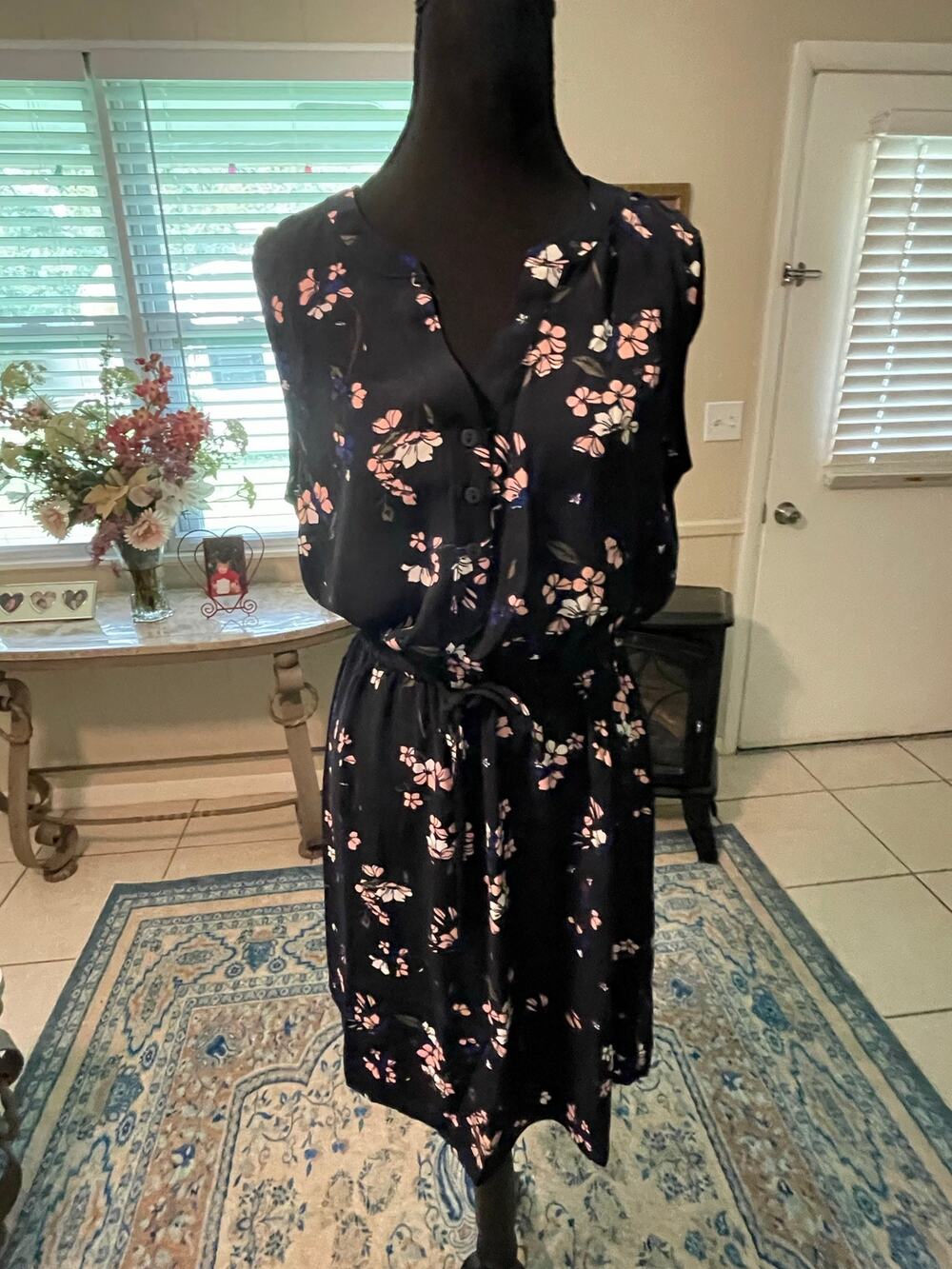 Women’s 41 Hawthorn Floral Dress Size Small